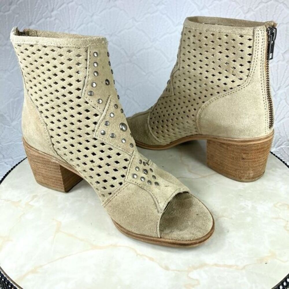 Matisse Brooklyn Peep Toe Ankle Bootie Women 7.5 Tan Studded Suede Boho Comfort - Picture 4 of 13